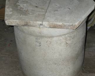 5 Gallon Crock with Lid