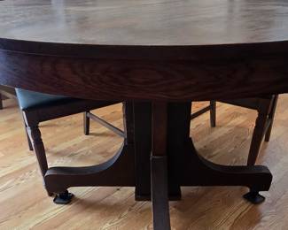 Basevof Dining Table