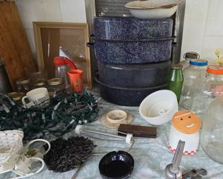 Bottles - Roaster Pans - Misc