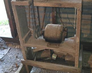 Old Grinder - It Works - Barn 3