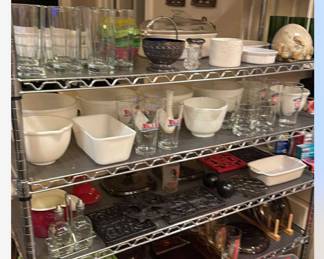 Lots of housewares