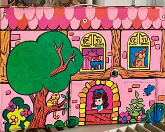 VINTAGE 1968 LIDDLE KIDDLES TALKING TOWNHOUSE