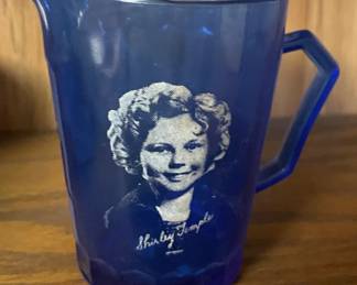 ANTIQUE SHIRLEY TEMPLE CREAMER