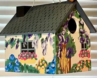 BIRDHOUSE DECOR