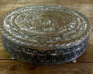 Large Vintage/Antique Trinket Box