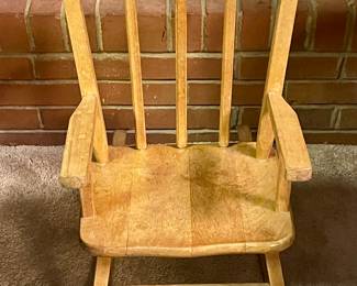 ANTIQUE CHILD'S ROCKER