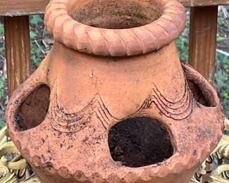 TERRACOTTA STRAWBERRY PLANTER