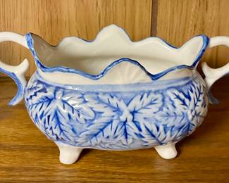 BLUE/WHITE CENTERPIECE BOWL