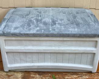 PATIO BOX WITH CASTERS