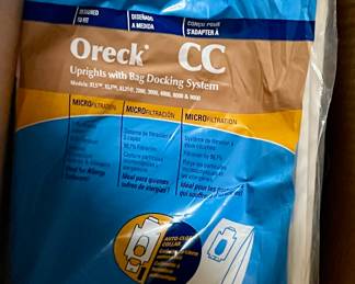 ORECK XL VACUUM AND ATTACHMENTS