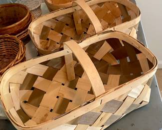 LARGE BASKETS  -  
9-AVAILABLE 