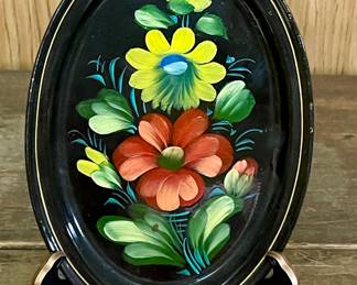 Small Antique Oval Tole Tray