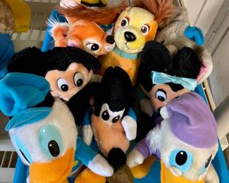 VINTAGE DISNEY PLUSH CHARACTERS 