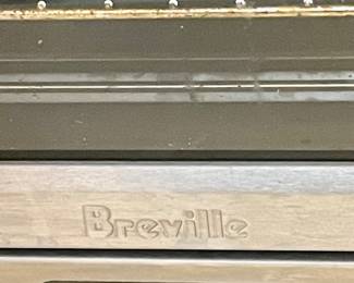 BREVILLE OVEN W/BAMBOO CUTTING BOARD