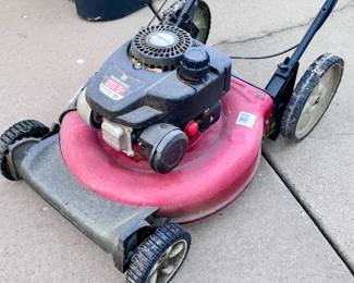 21" yard Machines Lawnmower