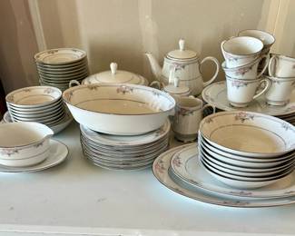 Lot Noritake Tarkington China