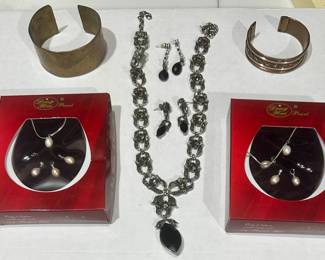 Costume Jewelry Black Stone Necklace, Earrings