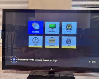 54" Zenith TV with remote