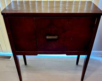 Wood Cabinet