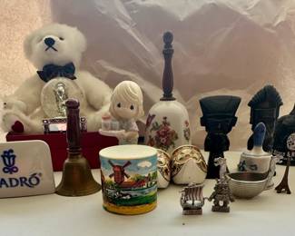 Lot Holland, Lladro, other Bell Décor