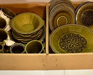 Lot of Homer Laughlin, other various dishes