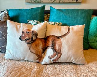 So cute Dachshund Pillows!!