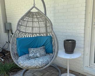 Indoor or Outdoor Egg chair $300