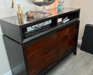 This is One Piece! Stereo Room and Drawers!