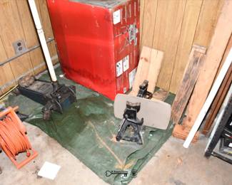 671Garage