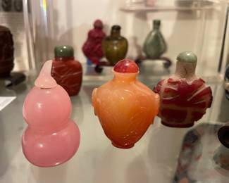 Vintage Chinese Agate Carve Snuff Bottle & Peking Glass Snuff Bottle
