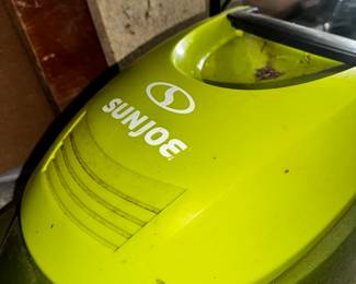 Sunjoe Lawnmower
