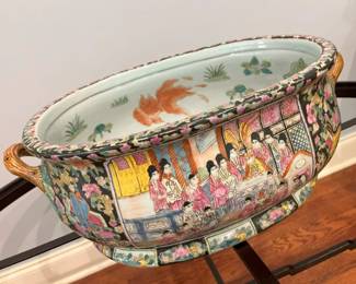 6280 Chinese Rose Medallion Footbath Plantermin