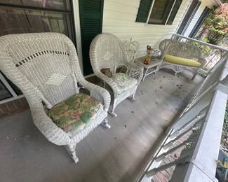 LOT OF WICKER OUT DOOR FURNITURE