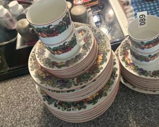 KENSINGTON GARDEN DISHES