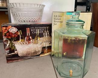 CW241Beverage Jar  Chiller