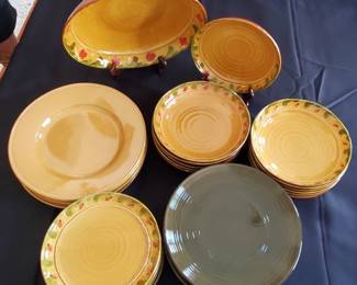 CW170Plates And Bowls 