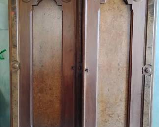 CW118vAntique Wooden Wardrobe 