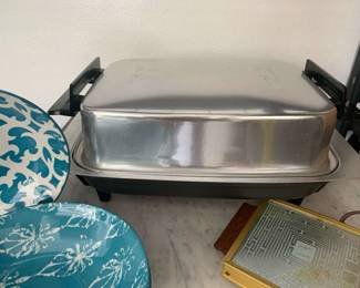 CW231Electric Skillet