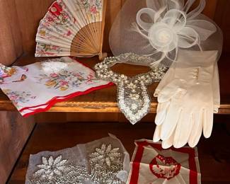 CW172Vintage Paolo Gucci Scarf Set And More 