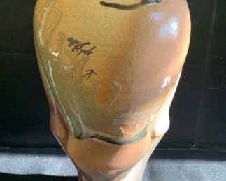 CW221Handcrafted Pottery