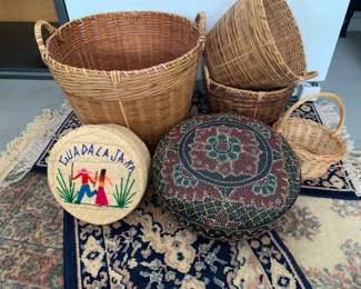 CW248Rugs And Baskets