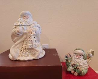 CW188Fitz and Floyd Santa With Florentine and Pearl Santa Cookie Jar 
