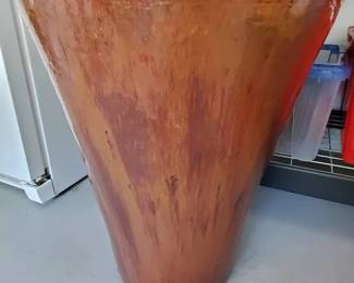 CW229Large Pottery Vase 