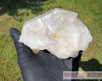 Beautiful RAW QUARTZ CLUSTER. 2lbs 4oz