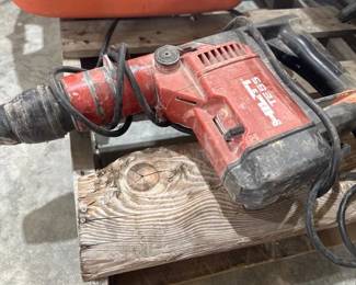 HILTI ROTARY HAMMER