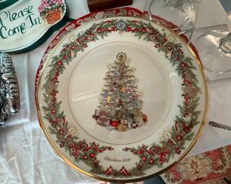 Christmas 2009 plate