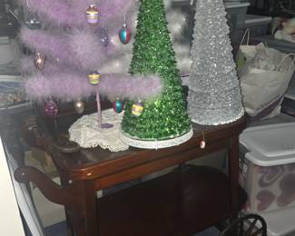 Tea cart