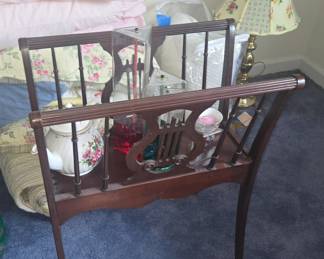 Magazine rack