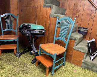 blue chair