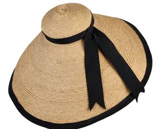 Ann Montarello hat